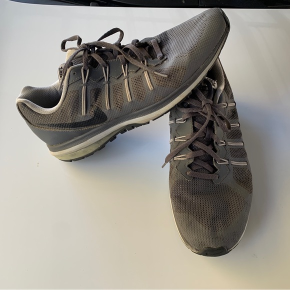 Nike Other - Mens Gray Nikes